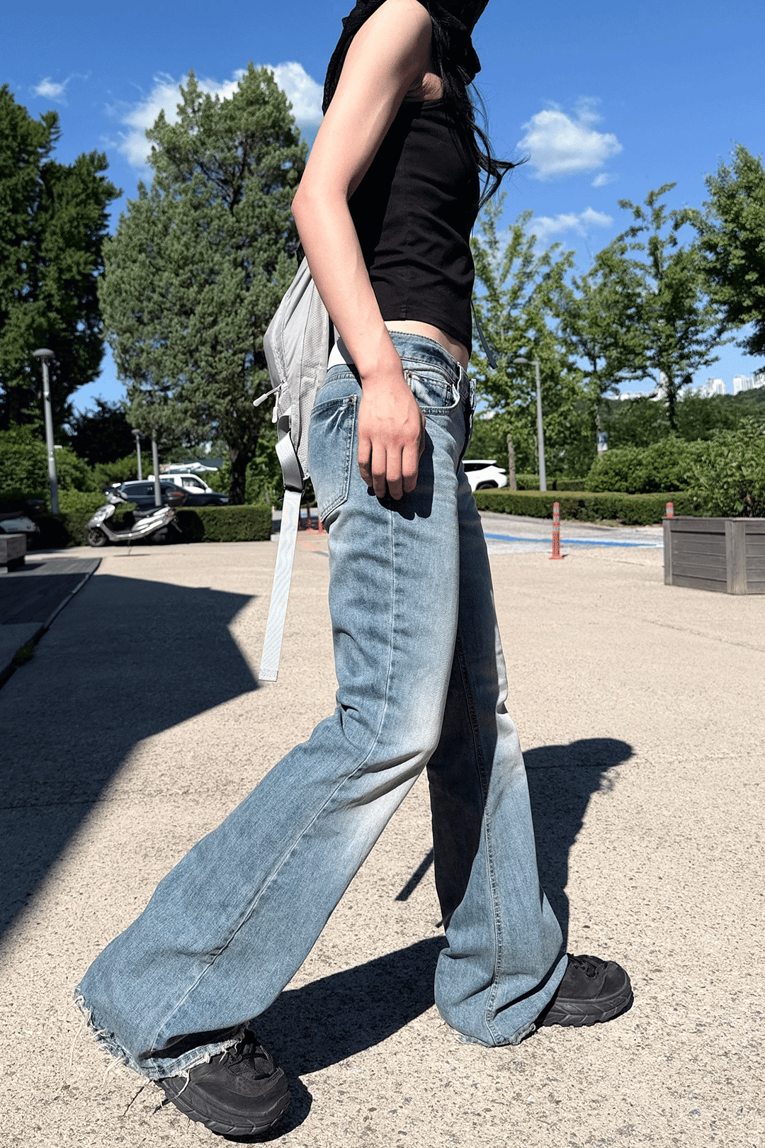 woohwa-ss-26-essential-bootscut-pants-denim-blue-s