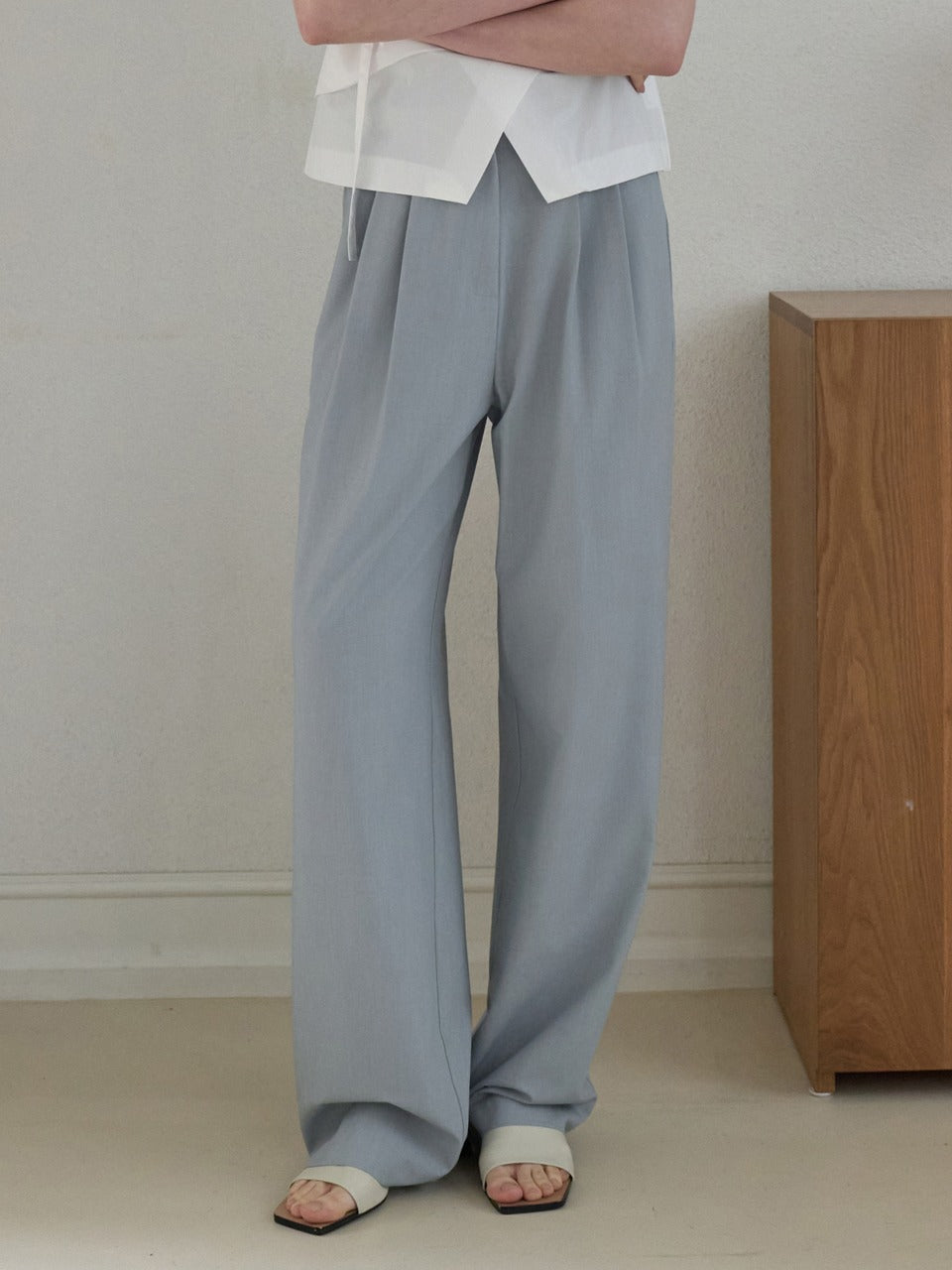 joorti-ss-25-soft-slacks-blue-gray-j1021