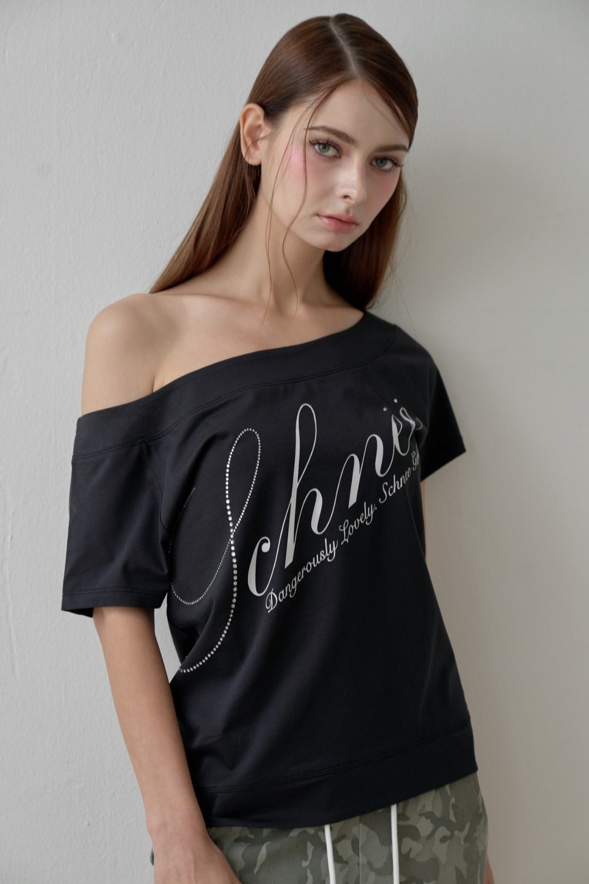 schnee-fw-25-muse-one-shoulder-tee-black-black-s