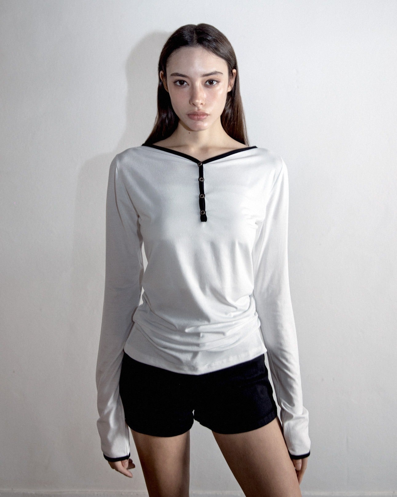 magoren-seoul-ss-26-binding-button-neck-loose-fit-long-sleeve-white-white-s