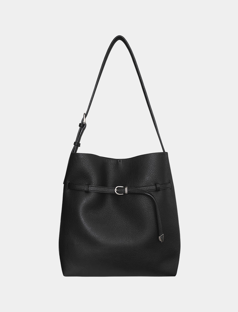 demaker-fw-25-woody-buckle-bag-black-black-o