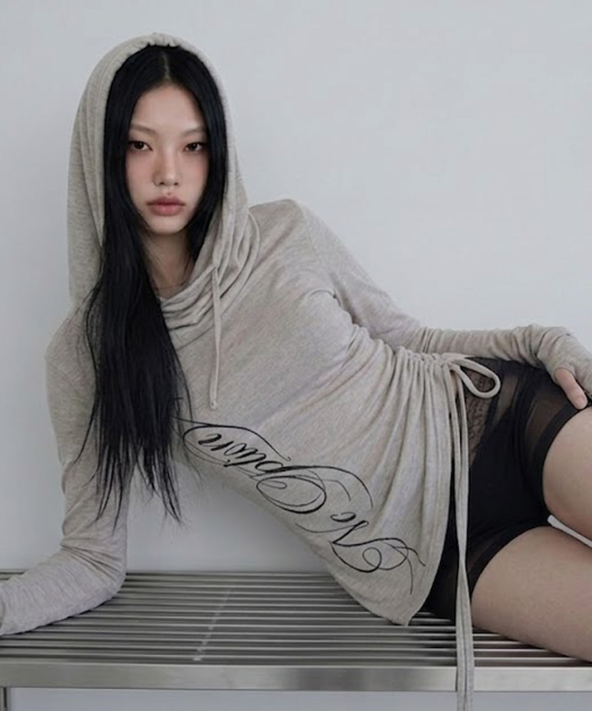 cutout-fw-26-graphic-cowl-hood-long-sleeve-charcoal-gray-charcoal-gray-s