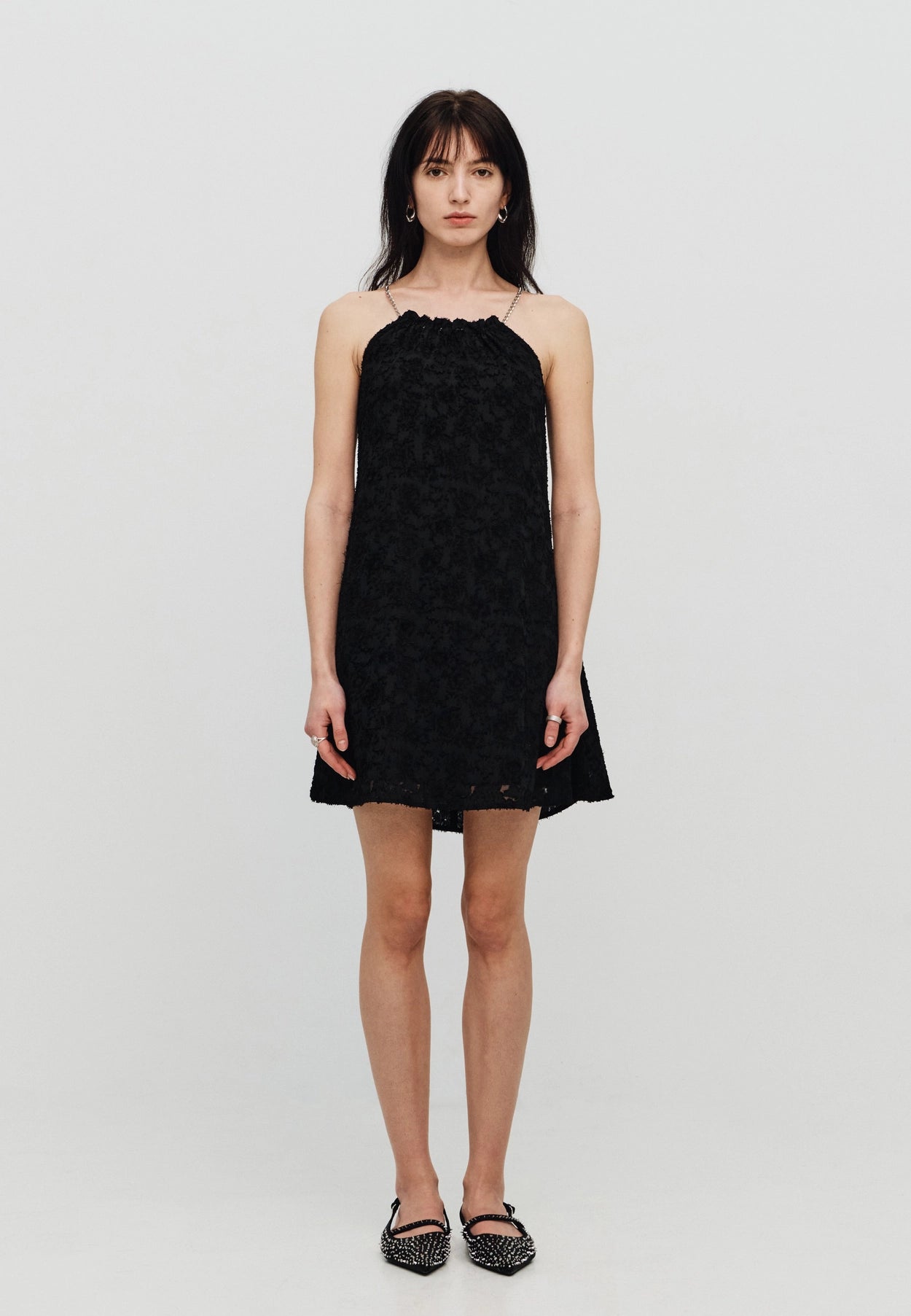 sealot-ss-25-shirring-neck-chain-mini-dress-black-black-o