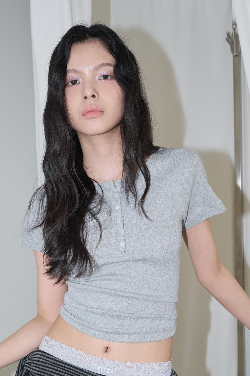 dearstalker-ss-26-d-basic-half-button-tee-grey-grey-s