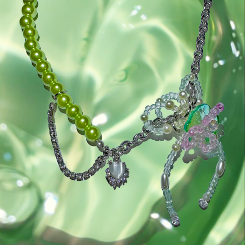 3amgang-seasonless-she-has-green-eyes