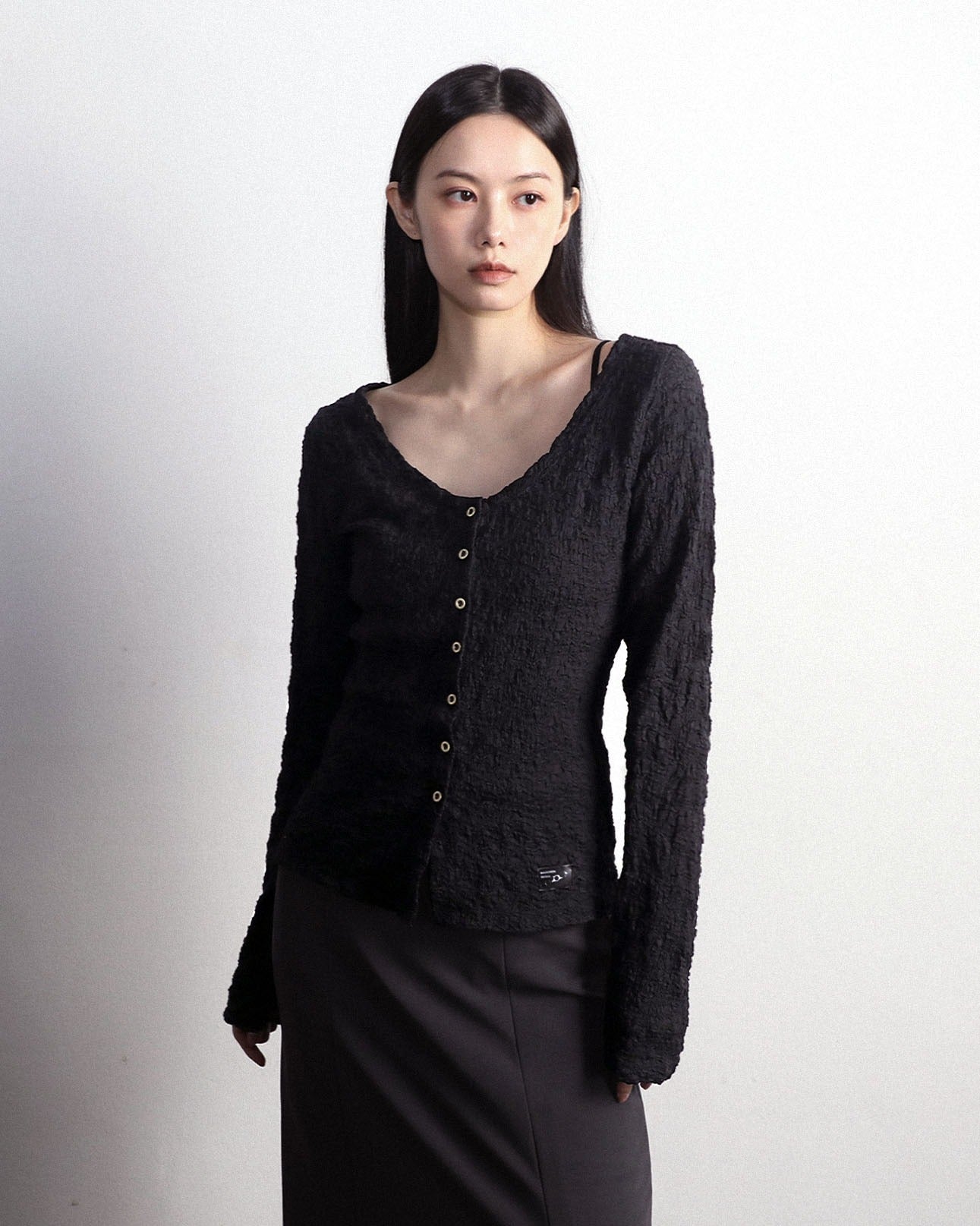 magoren-seoul-ss-26-boho-crinkle-cardigan-black-black-s