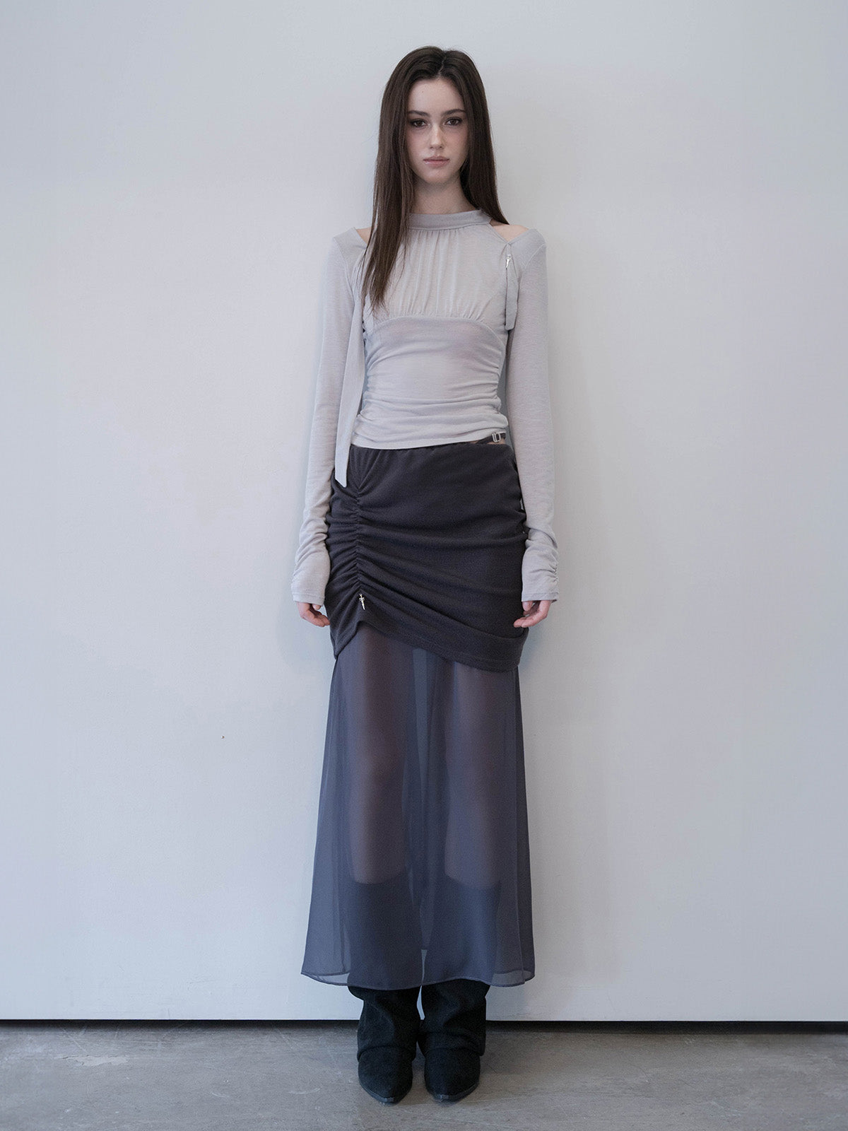 damio-ss-26-layered-scarf-shirring-top-light-gray-light-gray-s
