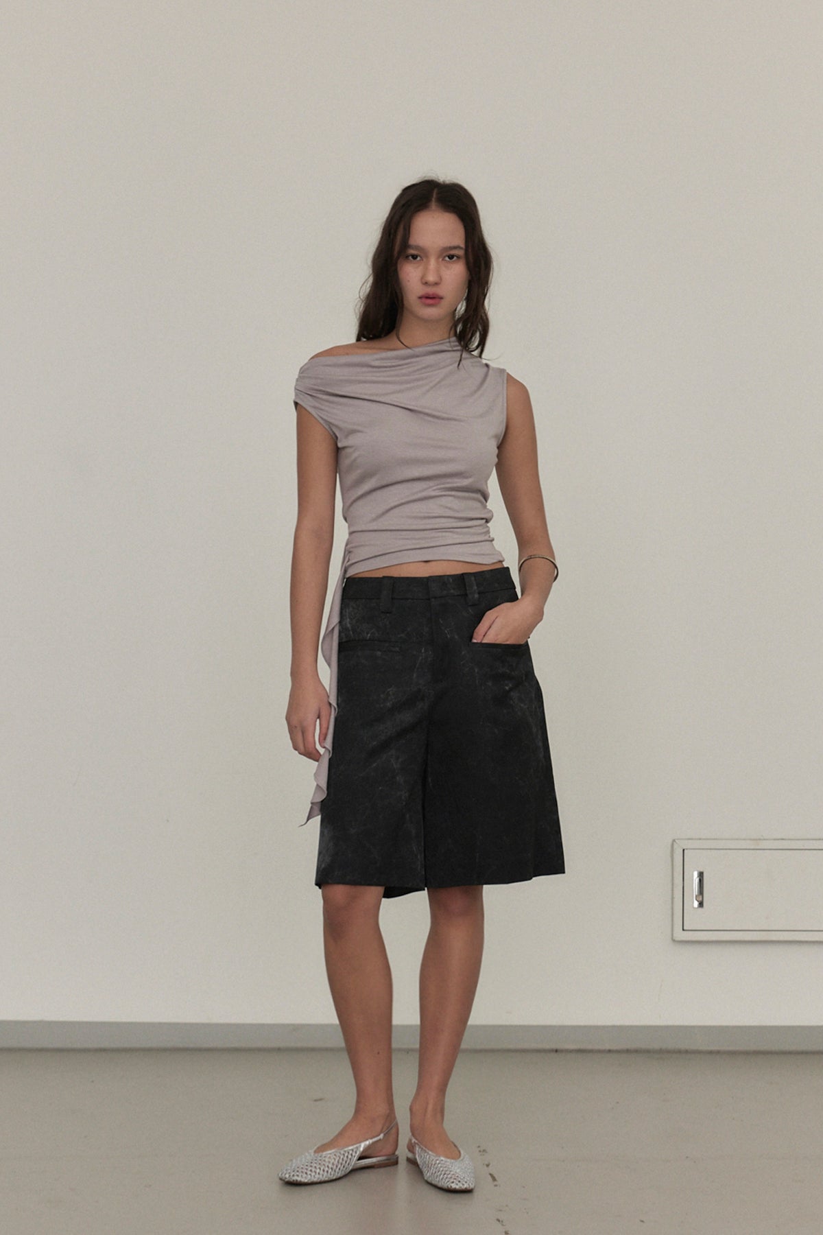 dode-ss-26-marina-bermuda-pants-black-s