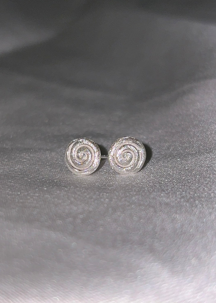 fillow-ss-25-twist-stud-earring-silver-o