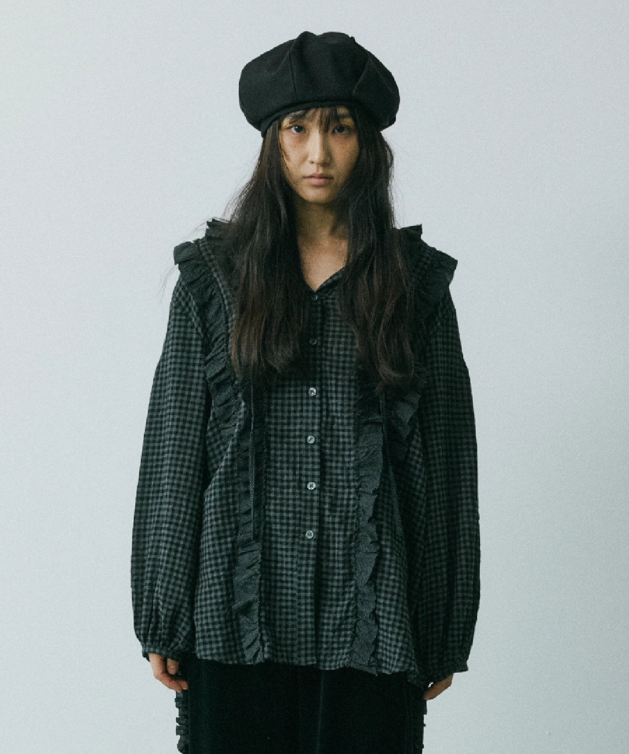hokuspokus-fw-25-check-veil-frill-blouse-black-black-s