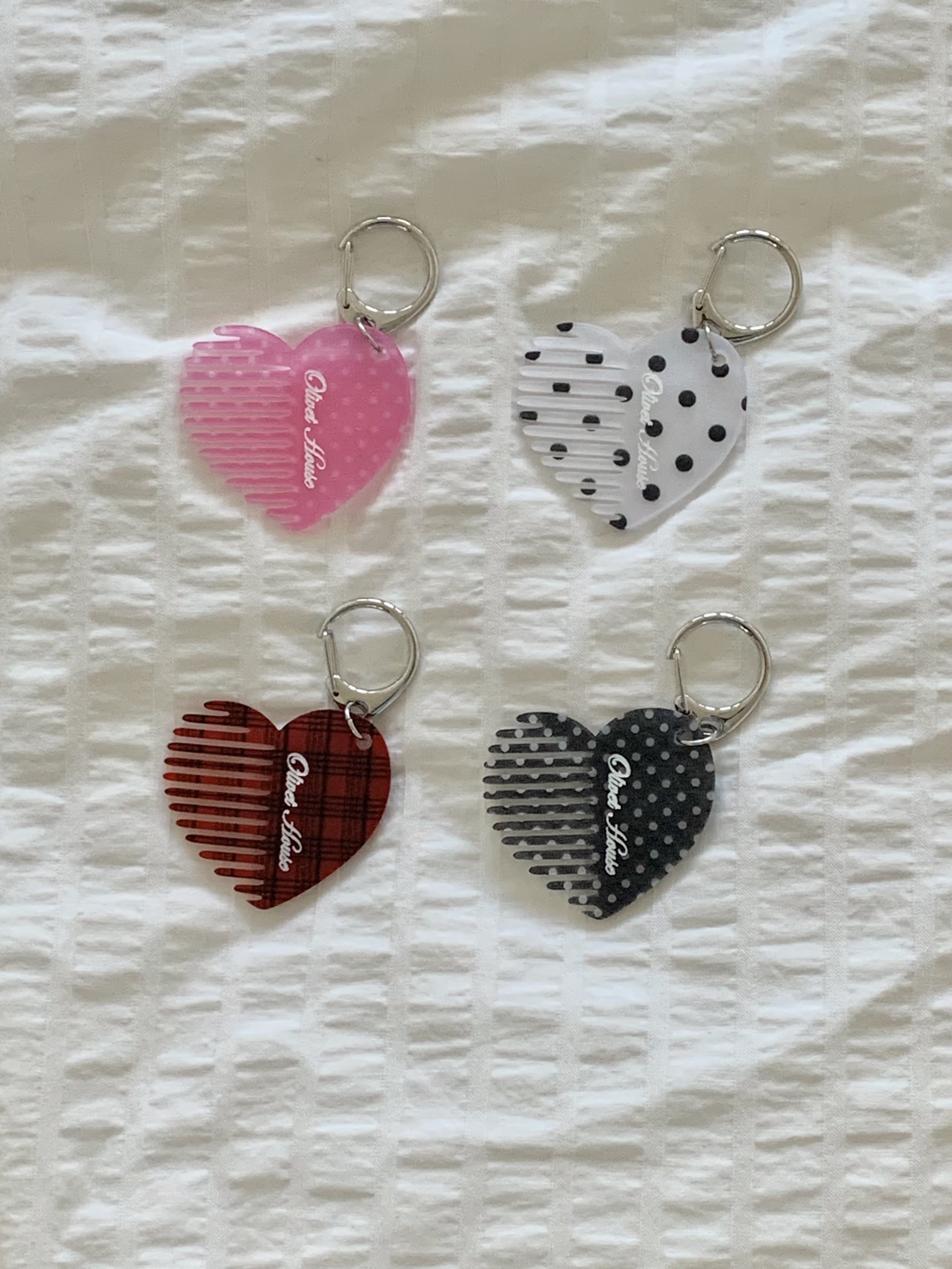 olivet-fw-26-olivet-house-comb-keyring-4-colors-red-red-s