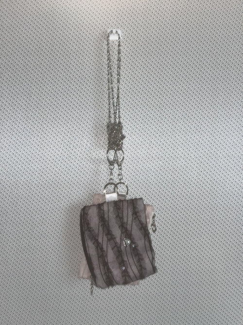 atta-ss-25-to-die-in-the-depths-of-secrecy-pouch-key-ring-ver-2-violet-foggy-pink-o