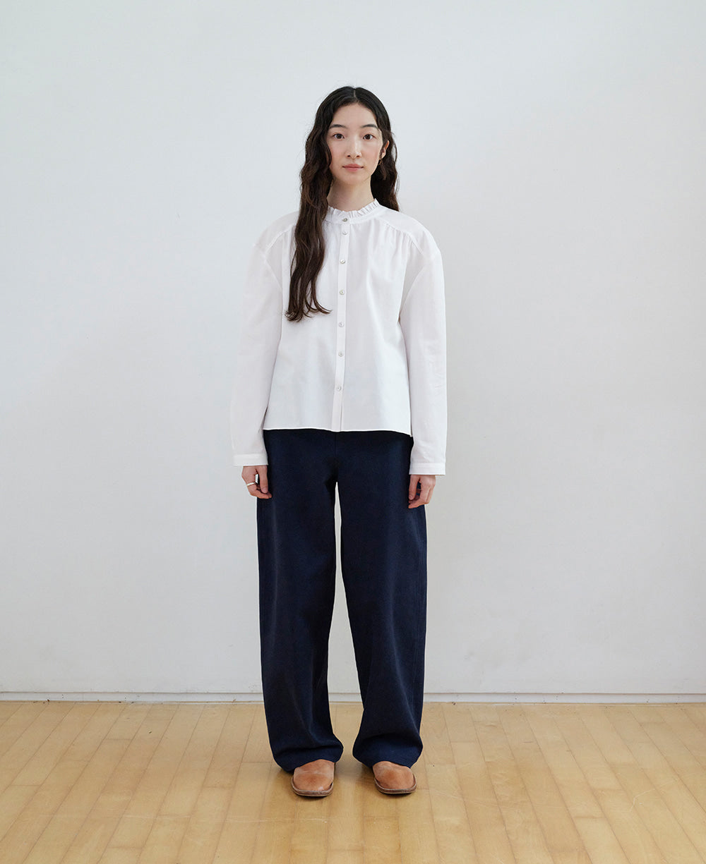 step-around-fw-26-ruffle-shirring-cotton-blouse-white-white-s