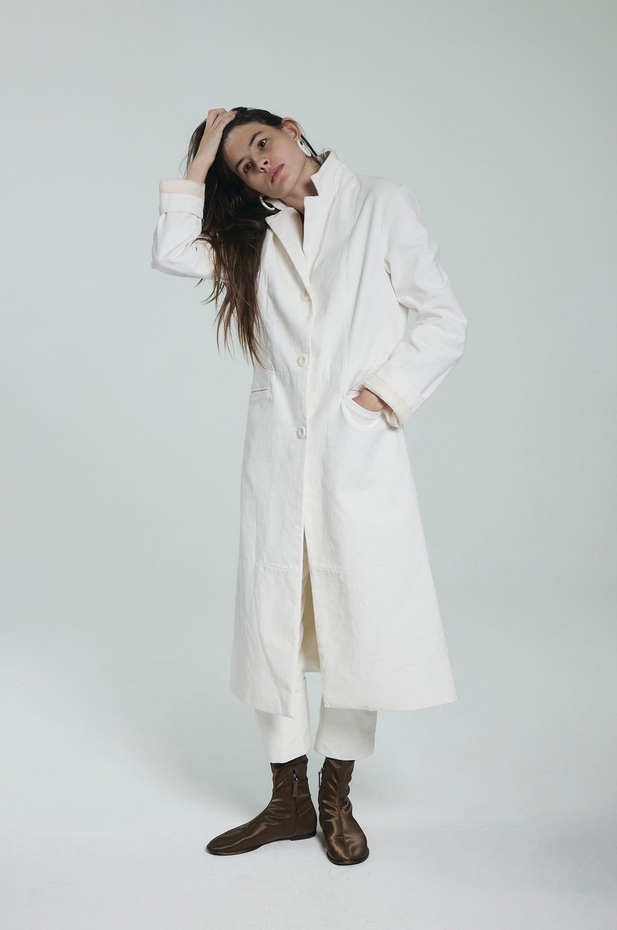 gimmetheyoung-fw-26-g-turn-up-cuff-long-coat-white-white-s
