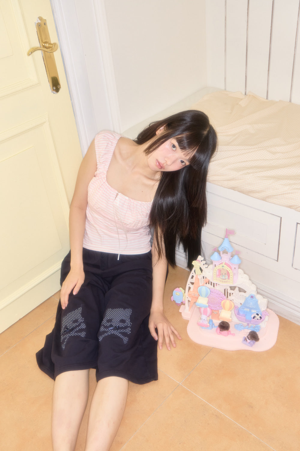 shakiri-ss-26-mimi-stripe-lace-shirring-top-pink-pink-s
