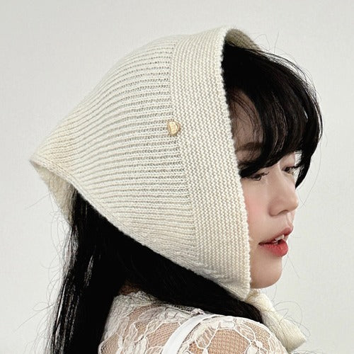 vonong-fw-25-heart-point-knit-kerchief-snow-white-snow-white-s
