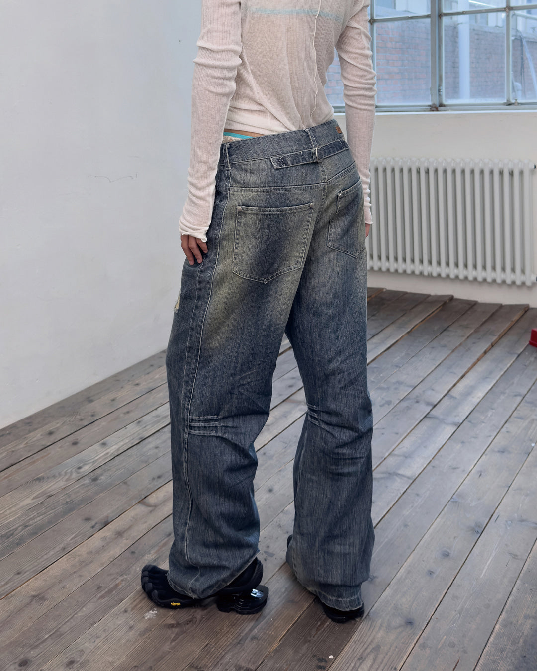 porterna-ss-26-cinch-back-curved-jeans-blue-blue-s