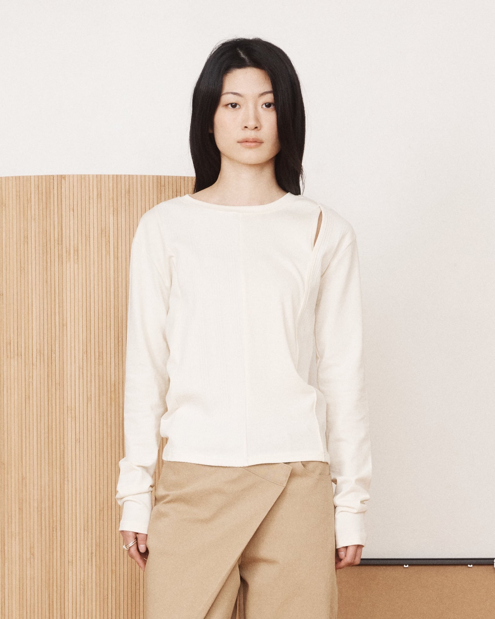 miyhoo-us-ss-26-side-slit-long-sleeve-ivory-ivory-s