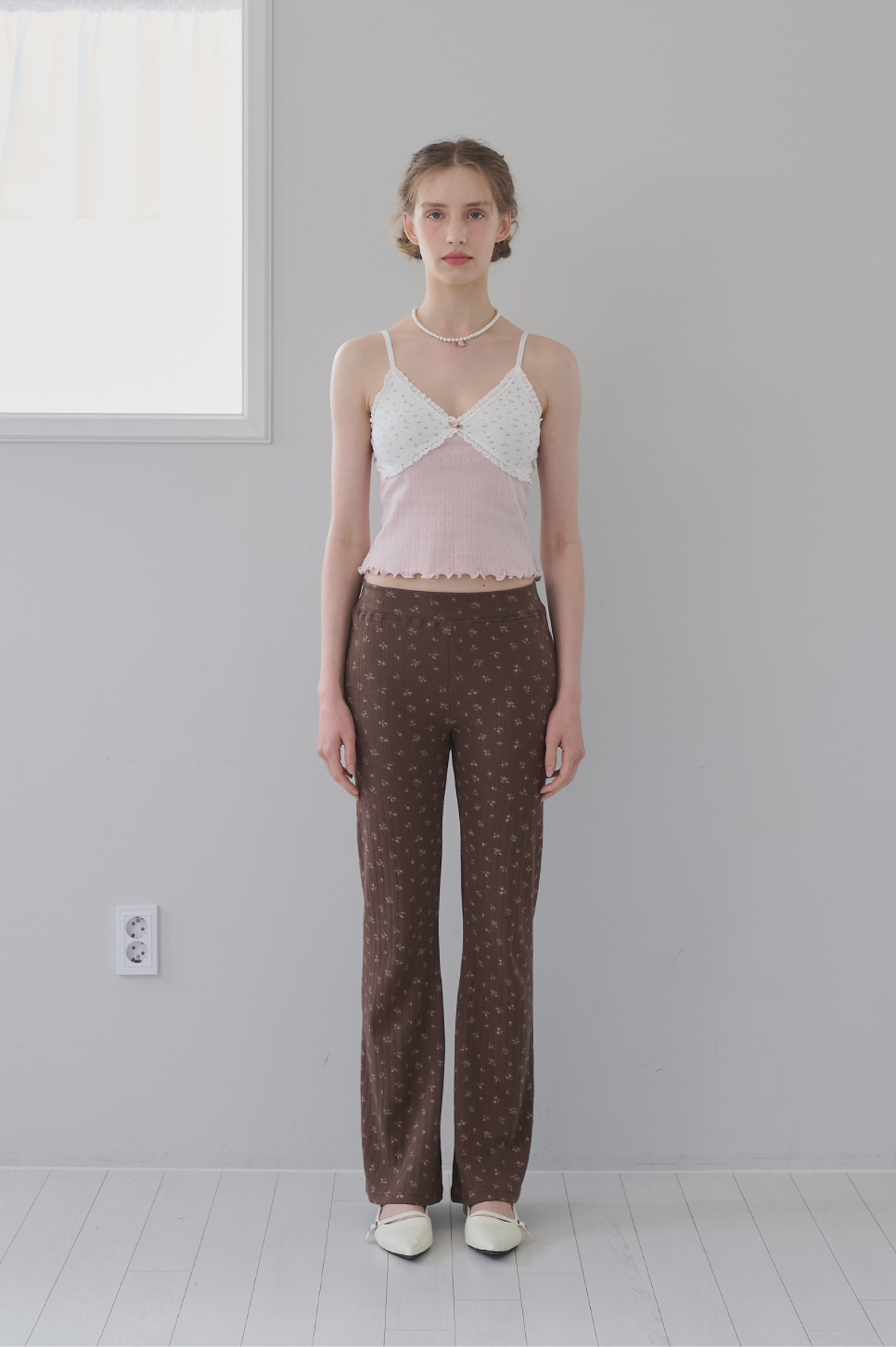 schnee-fw-25-flower-bootcut-pants-brown-brown-s