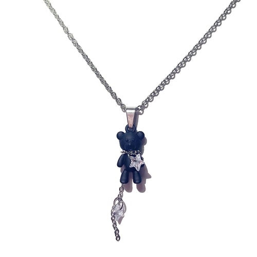 3amgang-seasonless-baby-black-bear-necklace