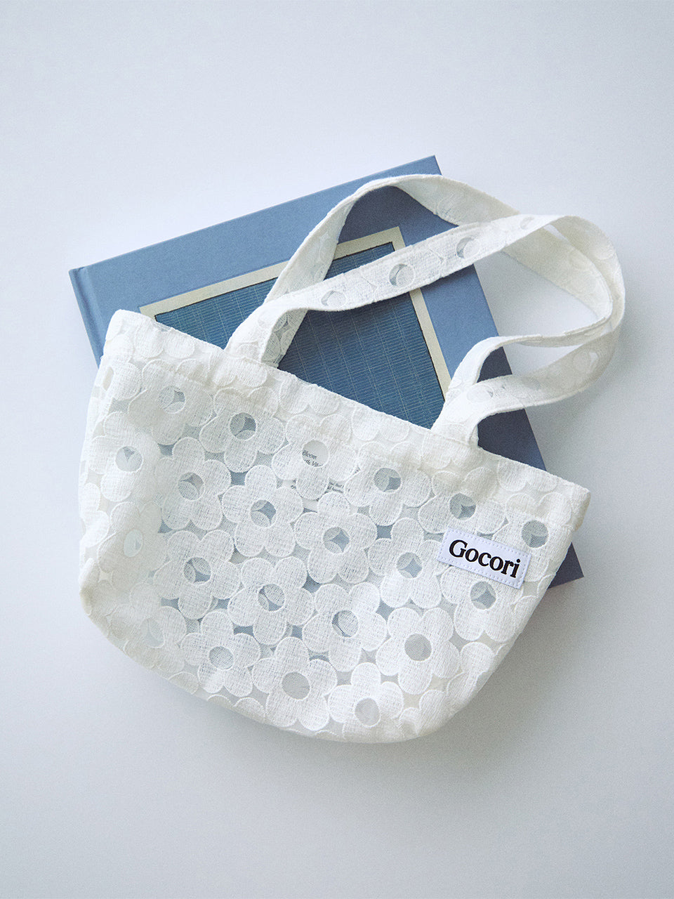 gocori-ss-26-flora-mini-bag-black-s