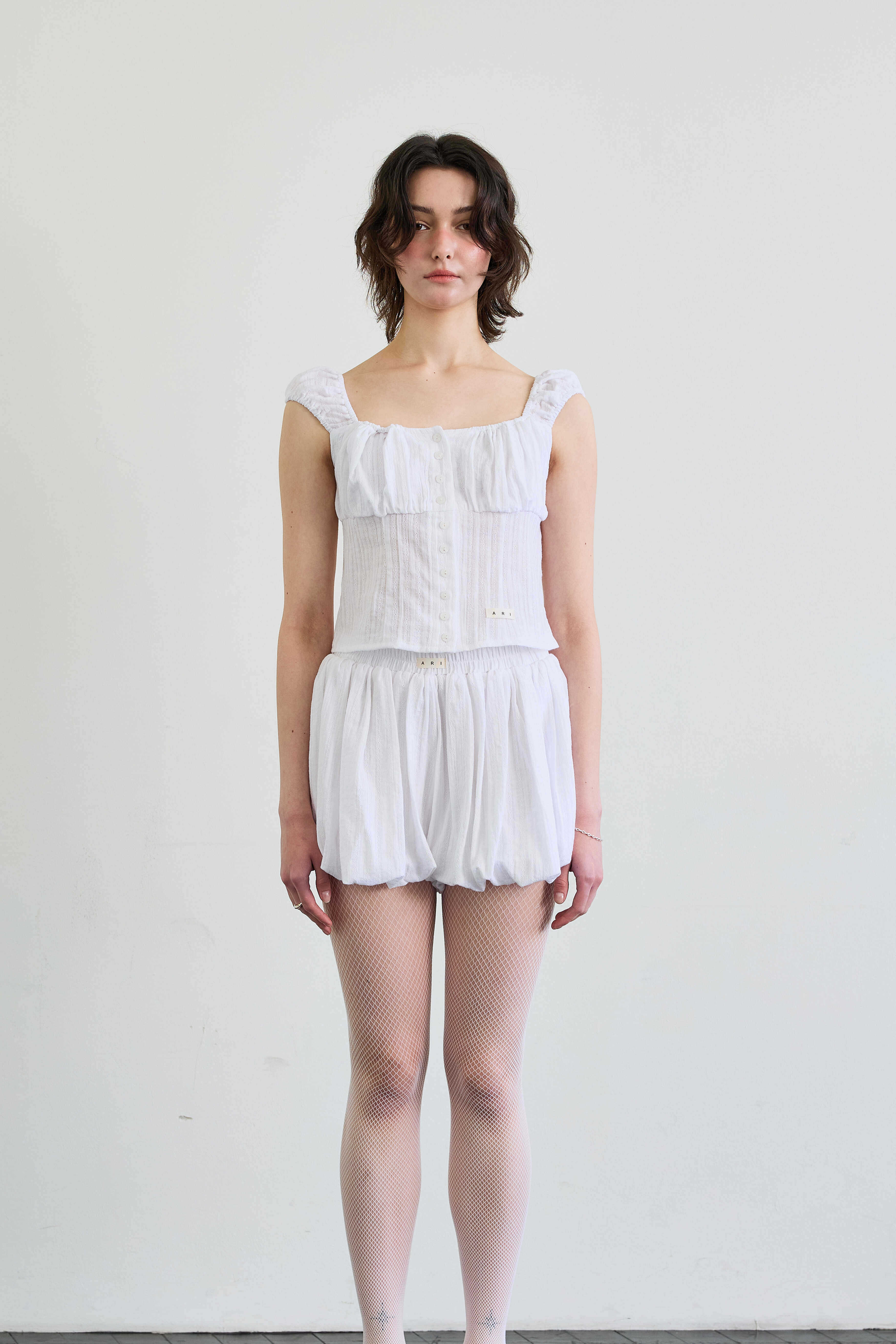ari-ss-25-cuddly-sleeveless-top-/-white