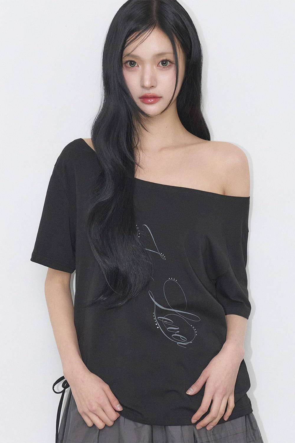 illigo-ss-26-ribbon-string-off-shoulder-t-shirt-black-black-s
