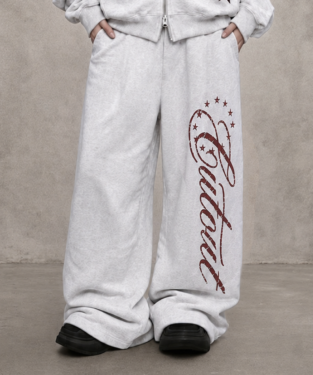 cutout-fw-26-script-graphic-sweatpants-white-melange-white-melange-s