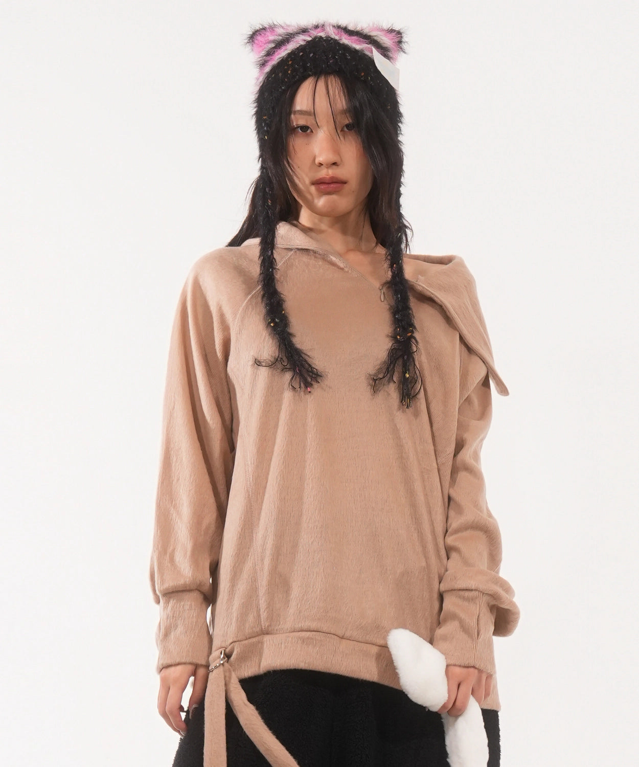 fanyoung-fw-25-hairly-zipslit-pullover-camel-camel-s