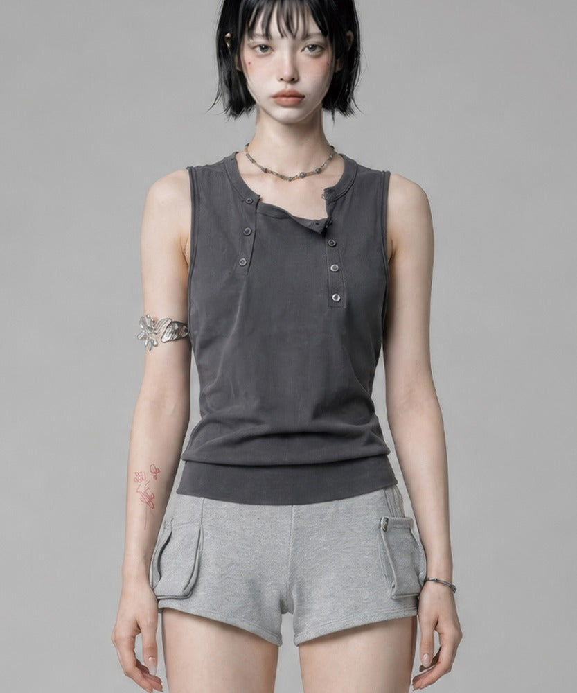 etre-au-sommet-ss-26-two-line-button-short-sleeveless-charcoal-charcoal-s