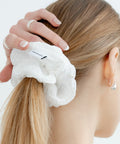 xanadu-ss-26-pearl-bloom-scrunchie-white-white-s