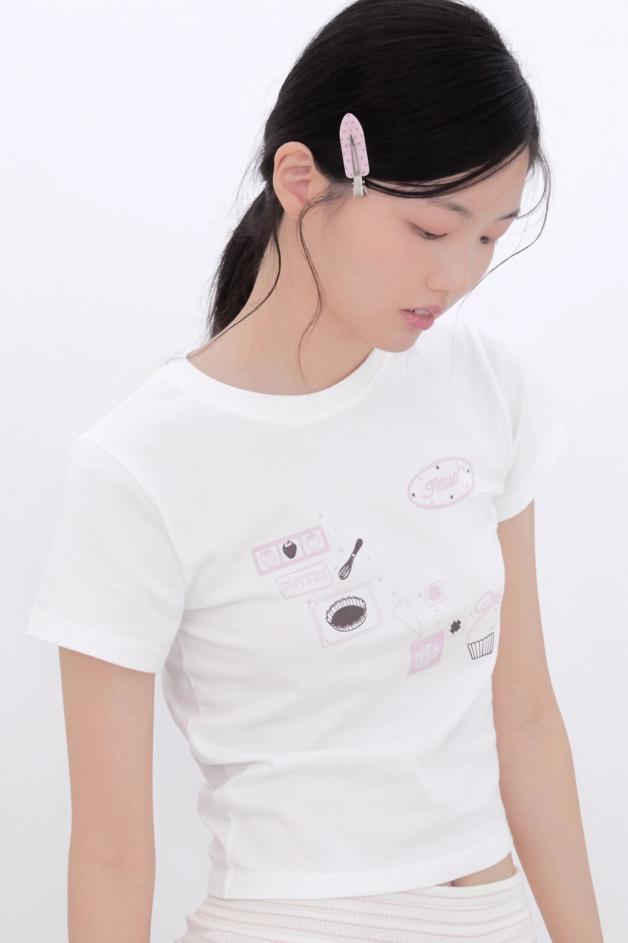 innermuseum-ss-25-baking-print-tshirt-(pink)