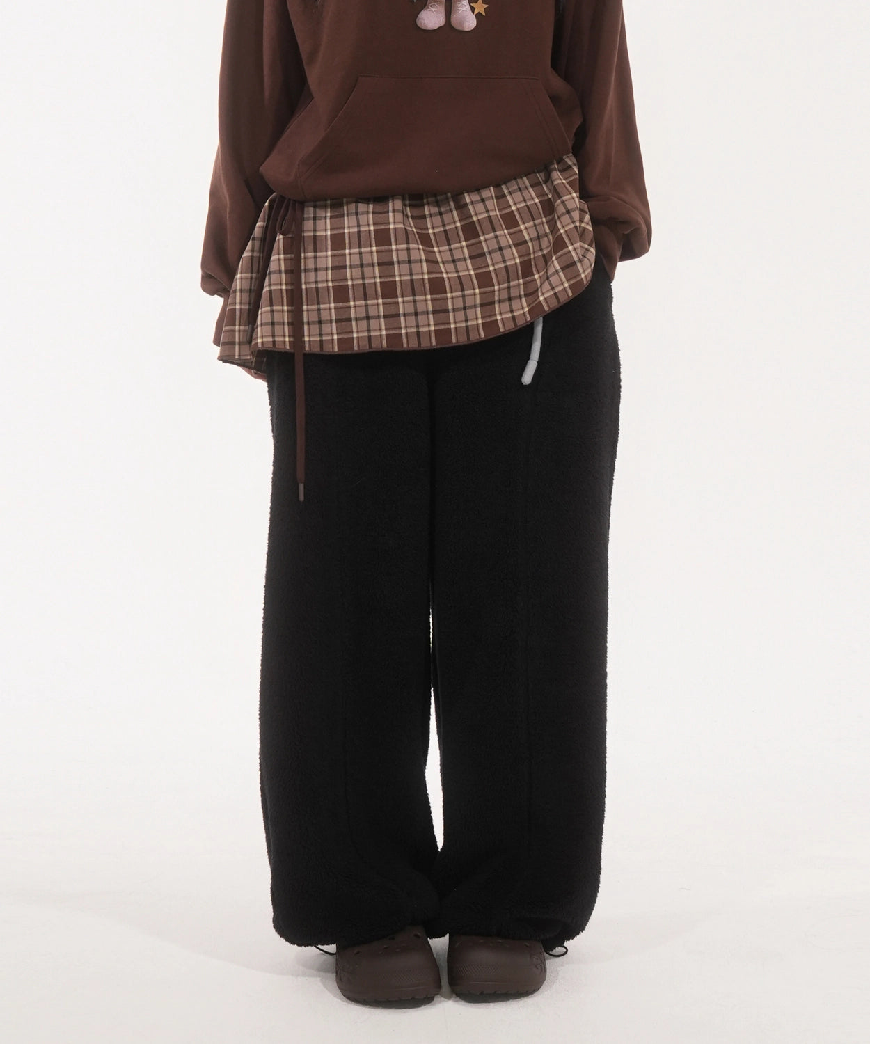 fanyoung-fw-25-fluffy-track-pant-black-s