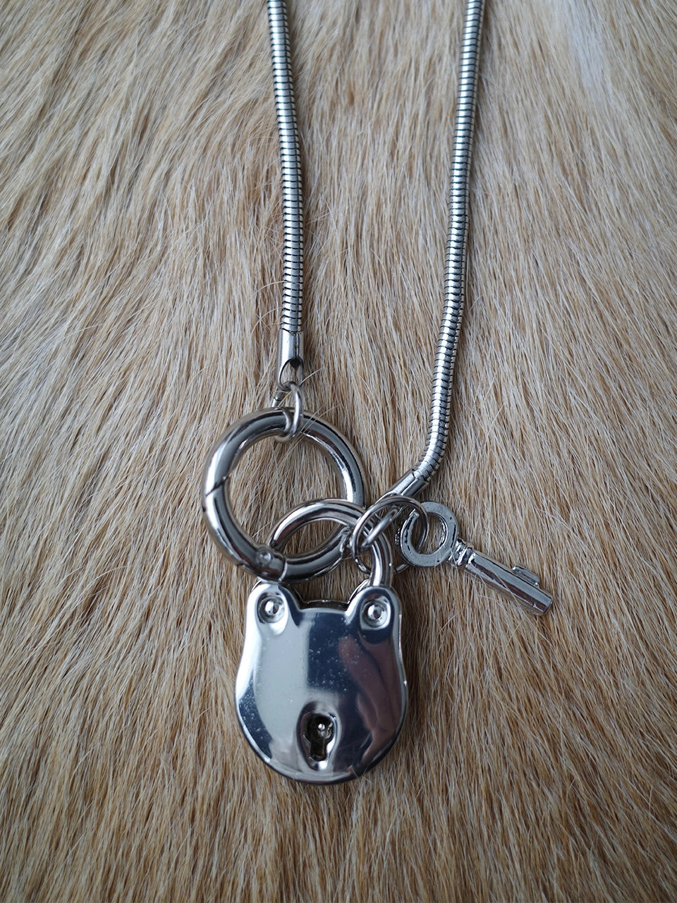 dazzling-club-fw-25-chunky-love-chain-necklace-silver-s