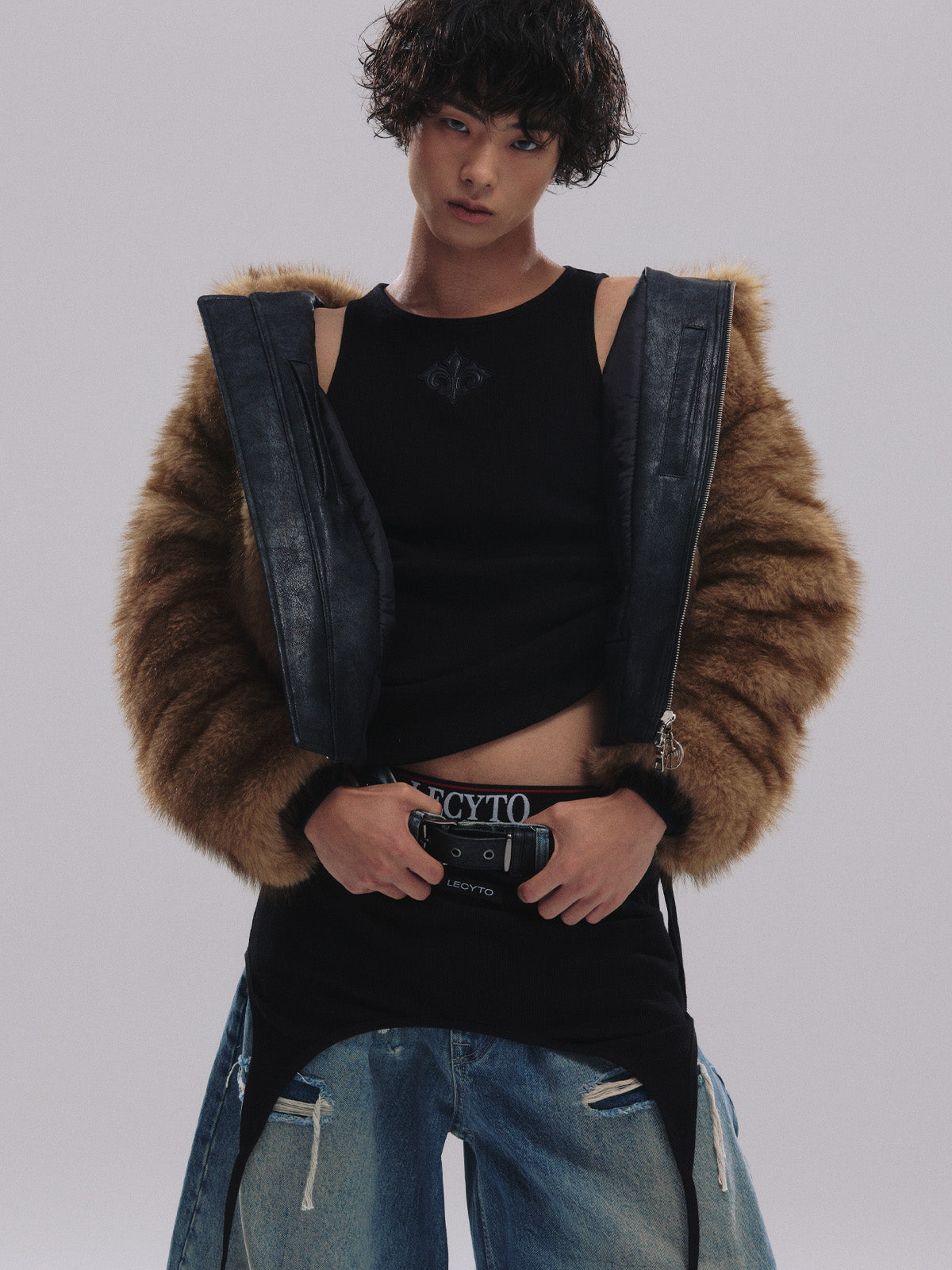 lecyto-ss-25-lycan-fur-hood-jumper-brown-brown-s