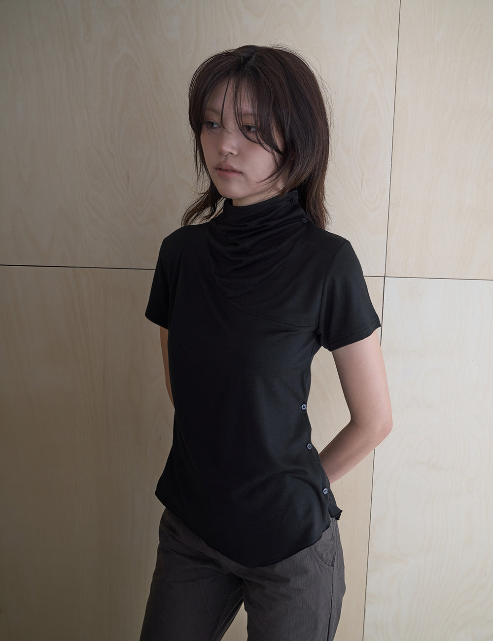 safari-sula-explore-ss-26-stitch-drape-jersey-in-black-black-s
