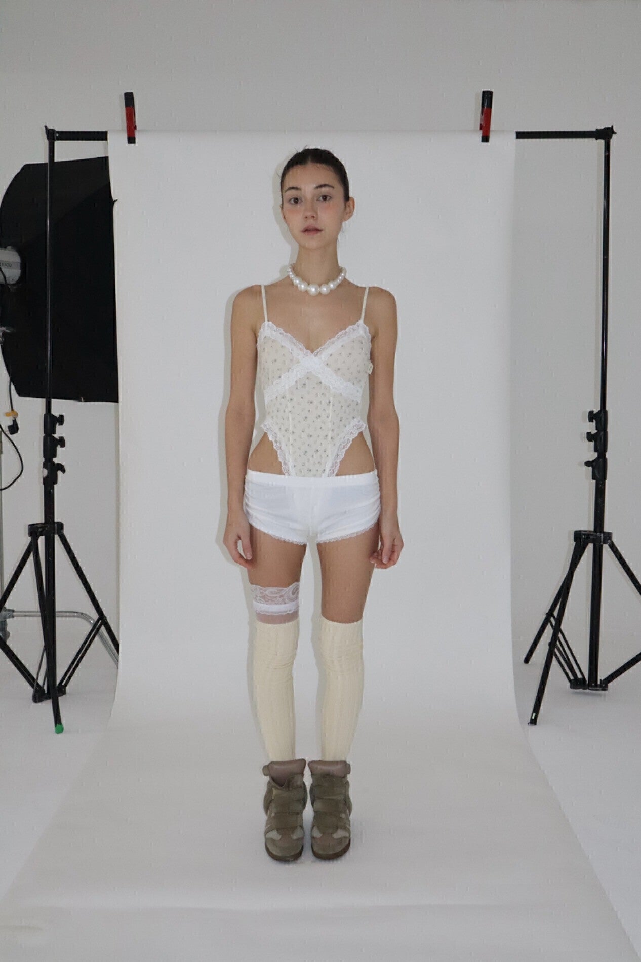 bnfrom-fw-26-lomantic-lace-flower-body-suit-ivory-ivory-s