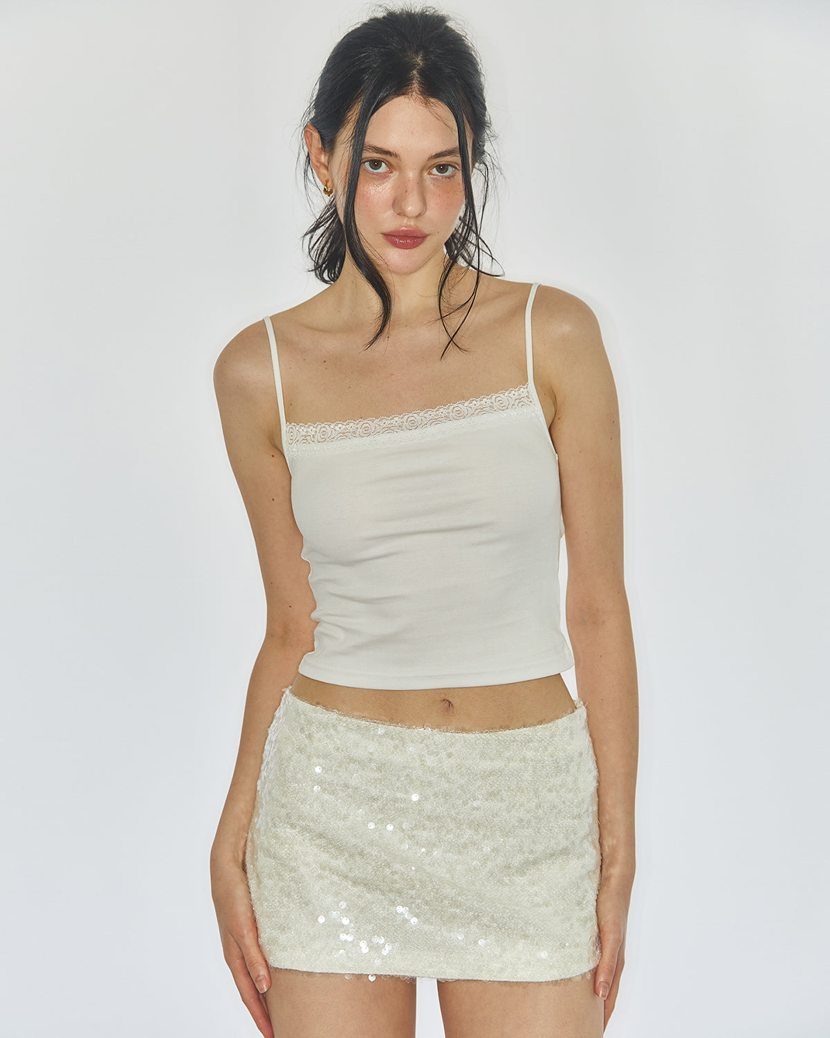 yuheelee-ss-25-rosie-lace-cami-top-white-white-s