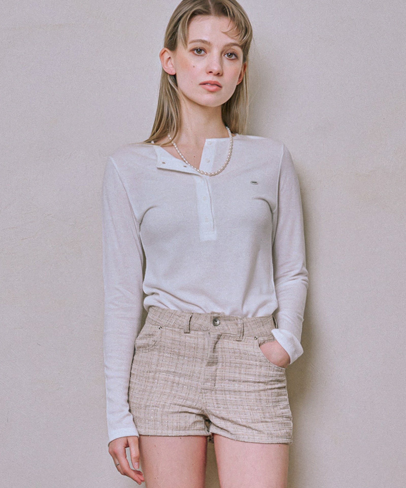 dear-me-ss-25-basic-henley-tshirt-(white)