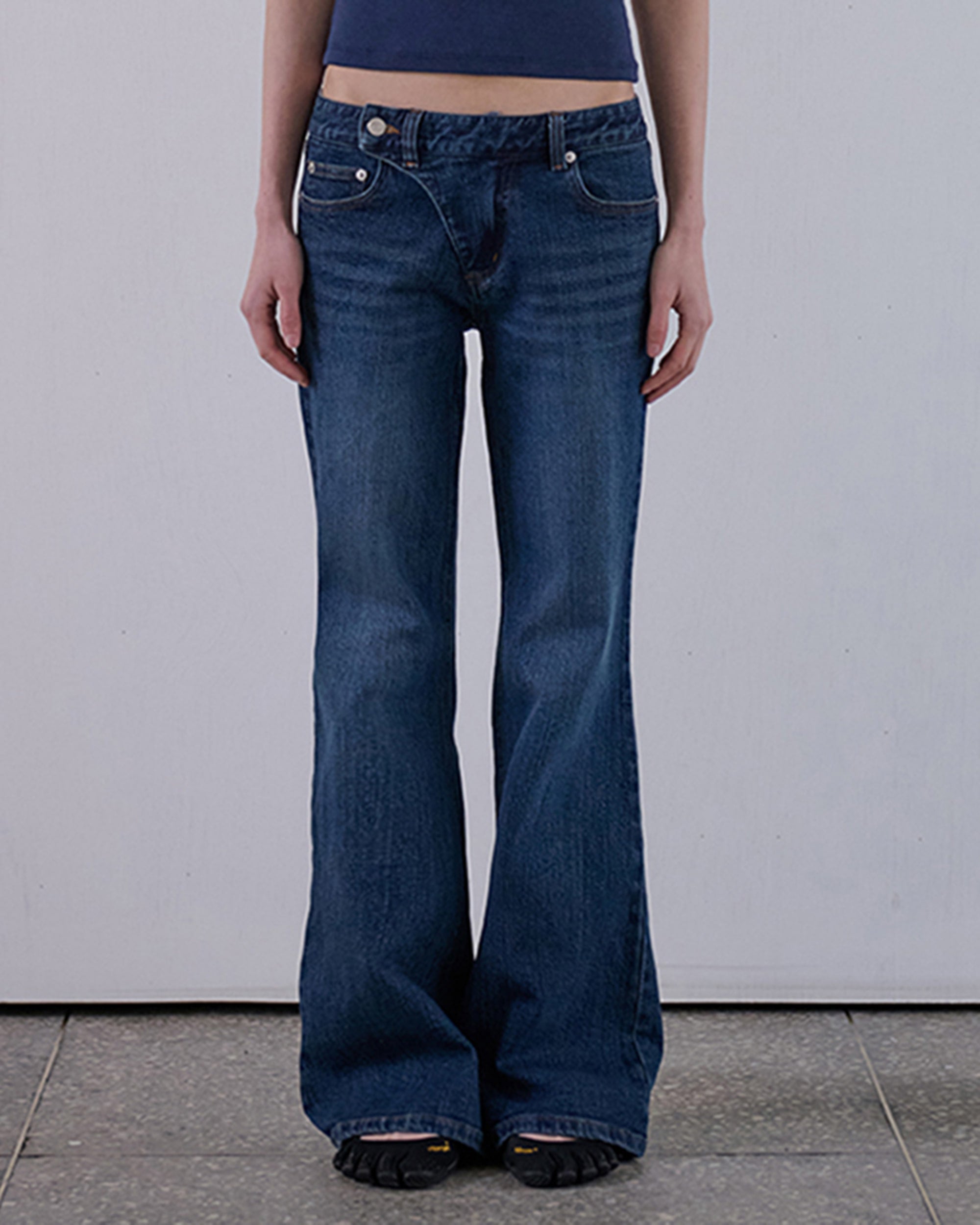 ordes-ss-26-contour-bootcut-jeans-blue-blue-s