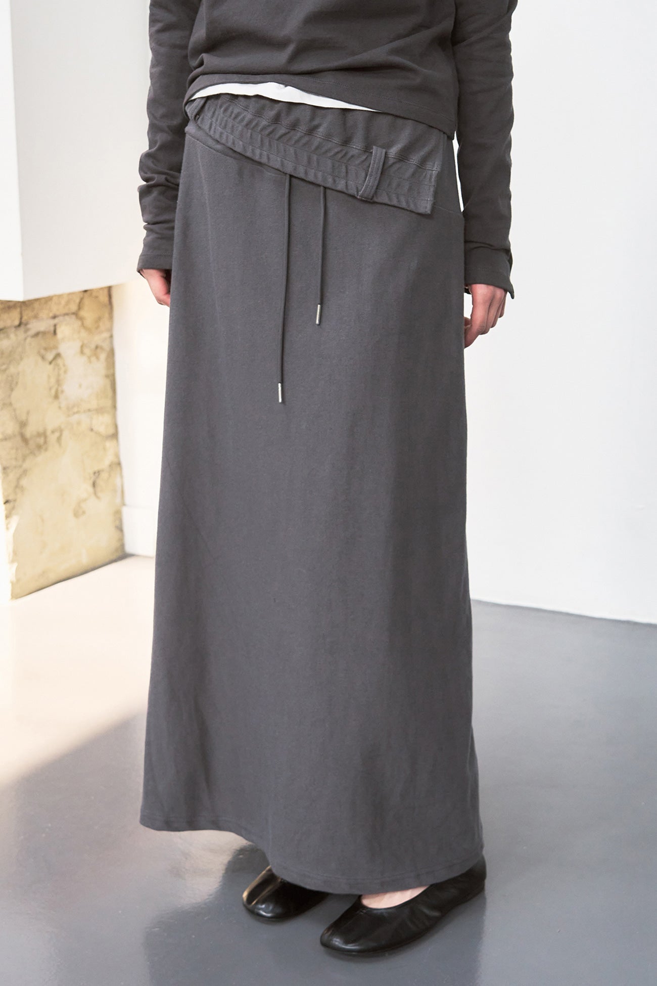 sis-a-ss-26-folding-terry-long-skirt-charcoal-charcoal-s