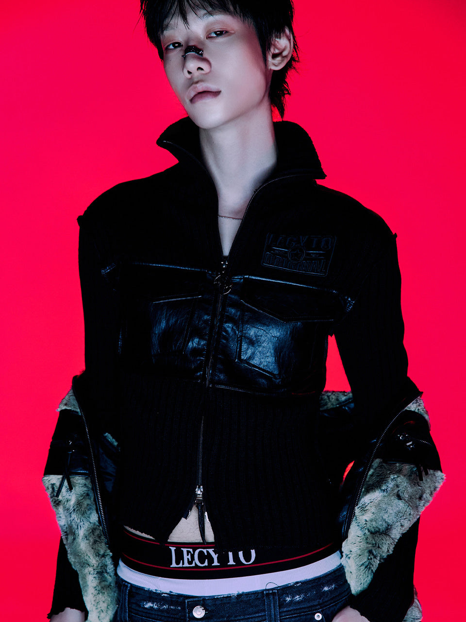 lecyto-fw-24-fabric-mix-neck-zip-up_black