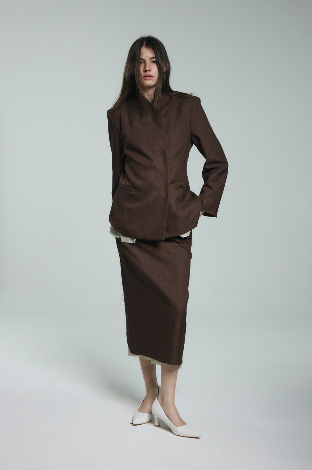 gimmetheyoung-fw-26-g-raw-edge-panel-tailored-jacket-brown-brown-s