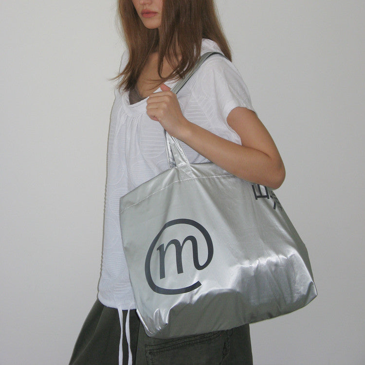 molmanon-fw-26-sanhae-tote-bag-silver-silver-s