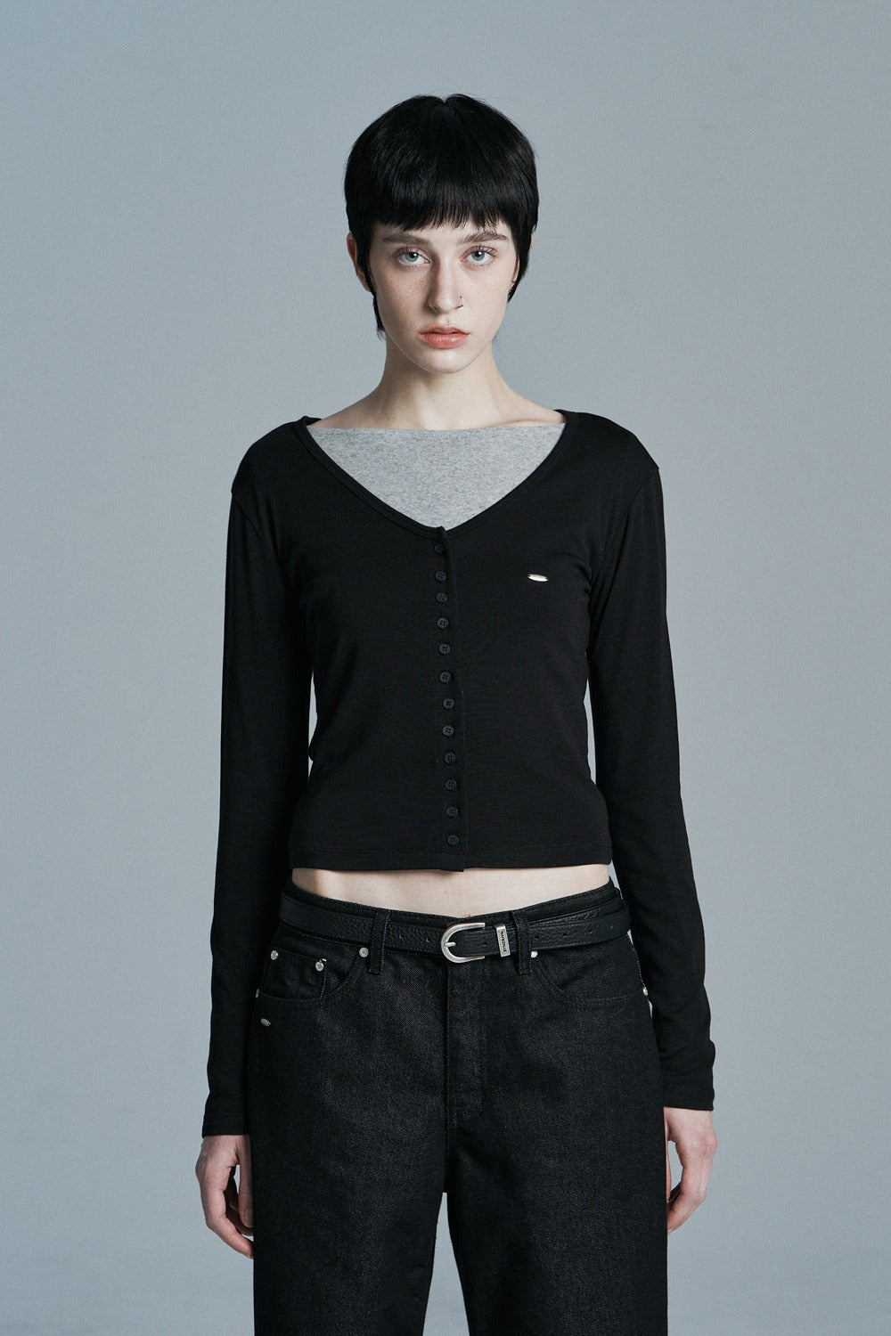 synerjyn-fw-25-button-long-sleeve-cardigan-black-black-s