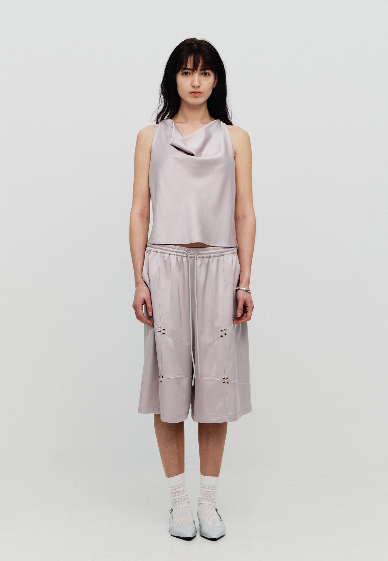 sealot-ss-25-signature-raw-cut-eyelet-satin-half-pants-pale-lavender-pale-lavender-o