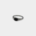 grumpy-stuff-fw-25-midnight-oval-stone-ring-black-s