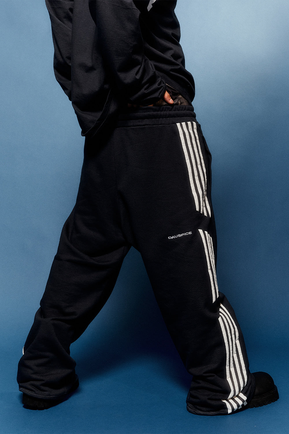 dauspice-ss-26-the-sweatpants-vintage-black-black-s