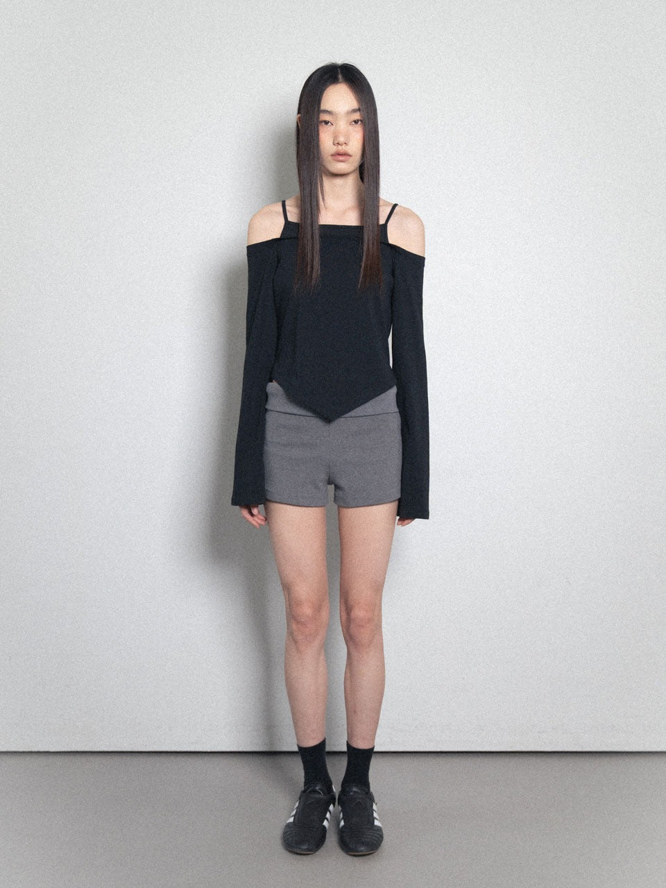 visus-ss-26-fold-over-shorts-charcoal-charcoal-s