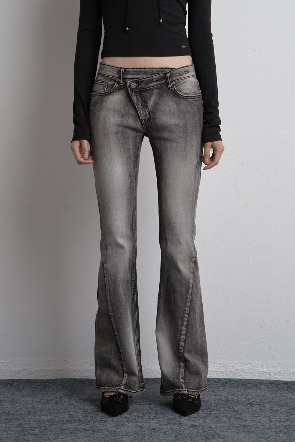 synerjyn-fw-25-unbalanced-brush-denim-pants-gray-gray-s